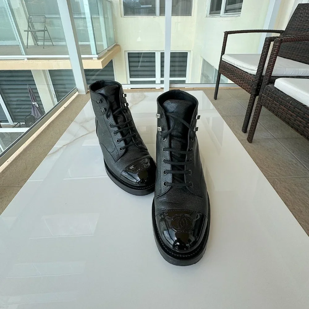 Chanel Combat Ankle Boots Black Size 38 Original Women - Picture 4 of 16